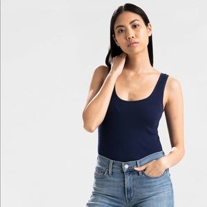 Levi’s classic ribbed tank top - blue, size large
